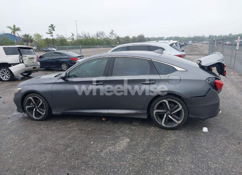 Photo 14 of 2019 Honda Accord SPORT (VIN 1HGCV1F33KA084092)