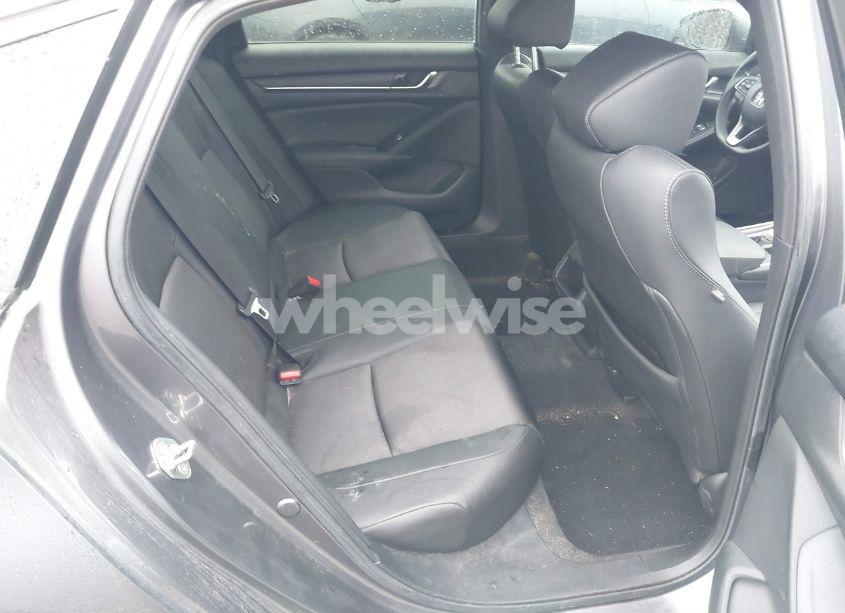 Photo 8 of 2019 Honda Accord SPORT (VIN 1HGCV1F33KA084092)