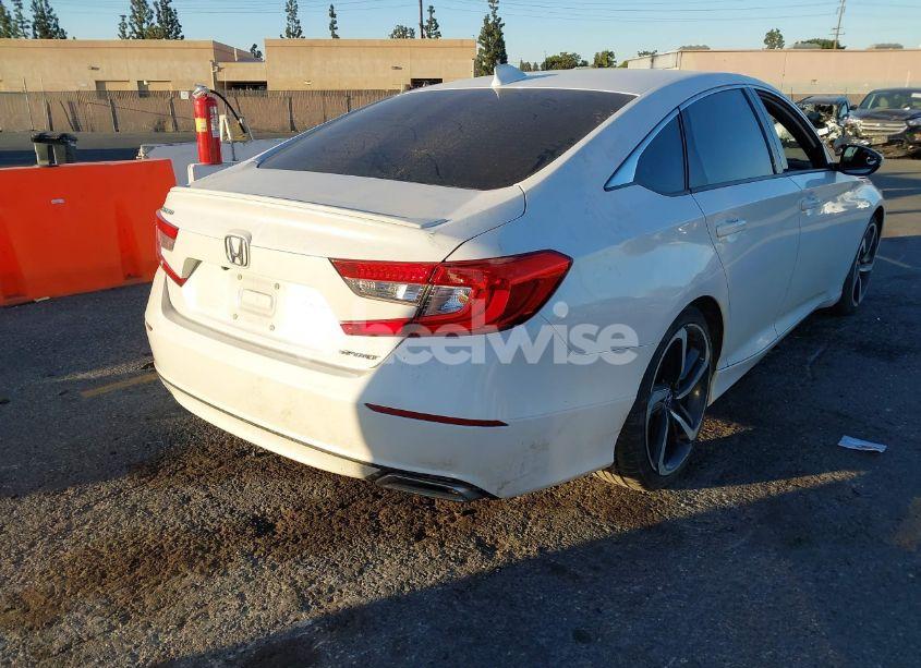 Photo 4 of 2019 Honda Accord SPORT (VIN 1HGCV1F33KA096808)