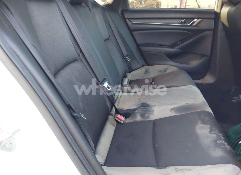 Photo 8 of 2019 Honda Accord SPORT (VIN 1HGCV1F33KA096808)