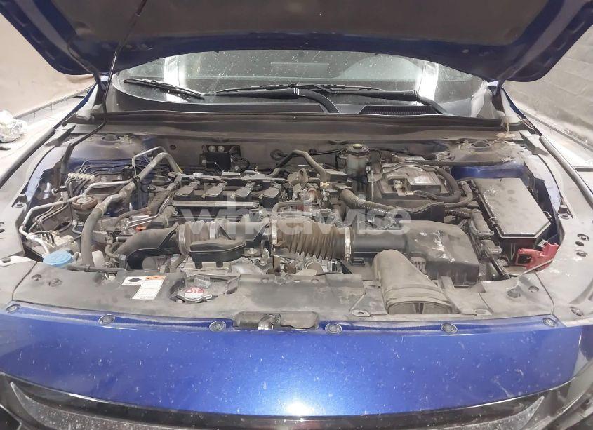 Photo 10 of 2019 Honda Accord SPORT (VIN 1HGCV1F33KA127300)