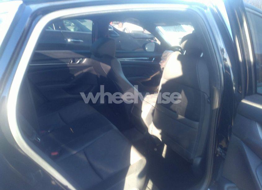 Photo 8 of 2019 Honda Accord SPORT (VIN 1HGCV1F33KA157557)