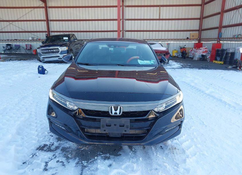 Photo 12 of 2019 Honda Accord SPORT (VIN 1HGCV1F33KA158739)