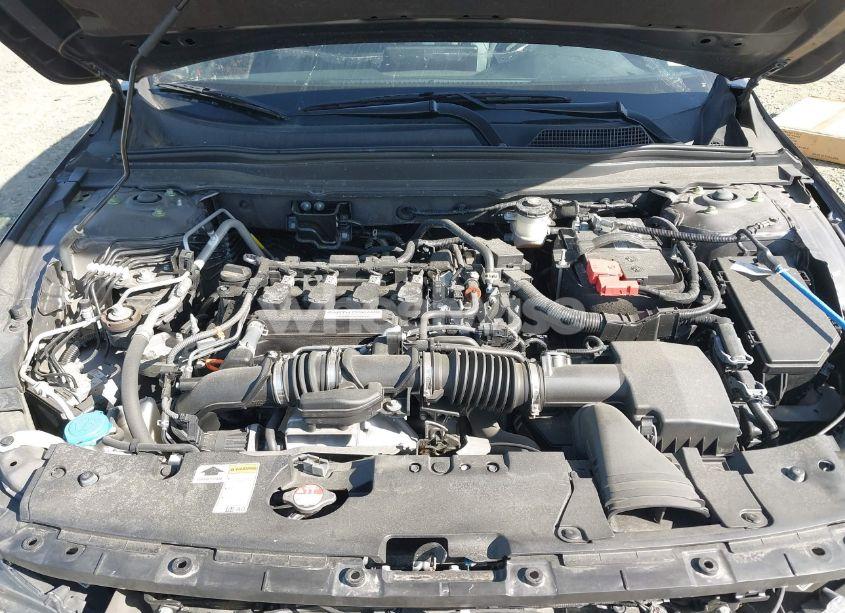 Photo 10 of 2019 Honda Accord SPORT (VIN 1HGCV1F33KA172186)