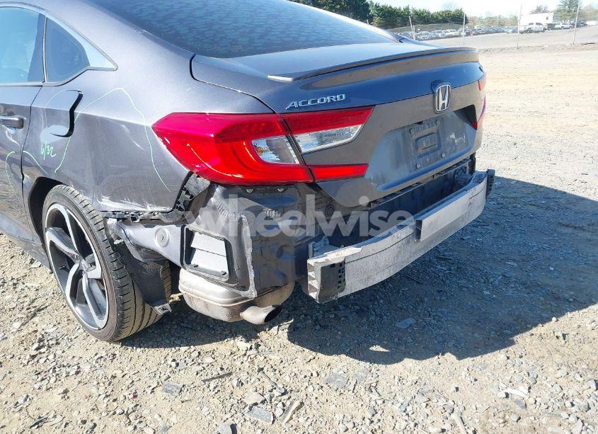 Photo 12 of 2019 Honda Accord SPORT (VIN 1HGCV1F33KA172186)