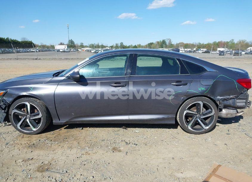 Photo 15 of 2019 Honda Accord SPORT (VIN 1HGCV1F33KA172186)