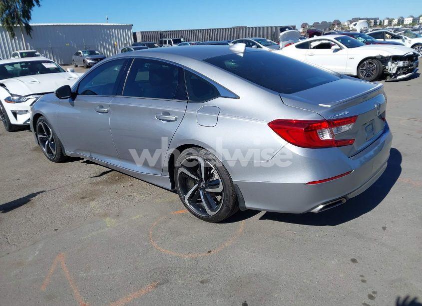 Photo 3 of 2020 Honda Accord SPORT (VIN 1HGCV1F33LA030437)