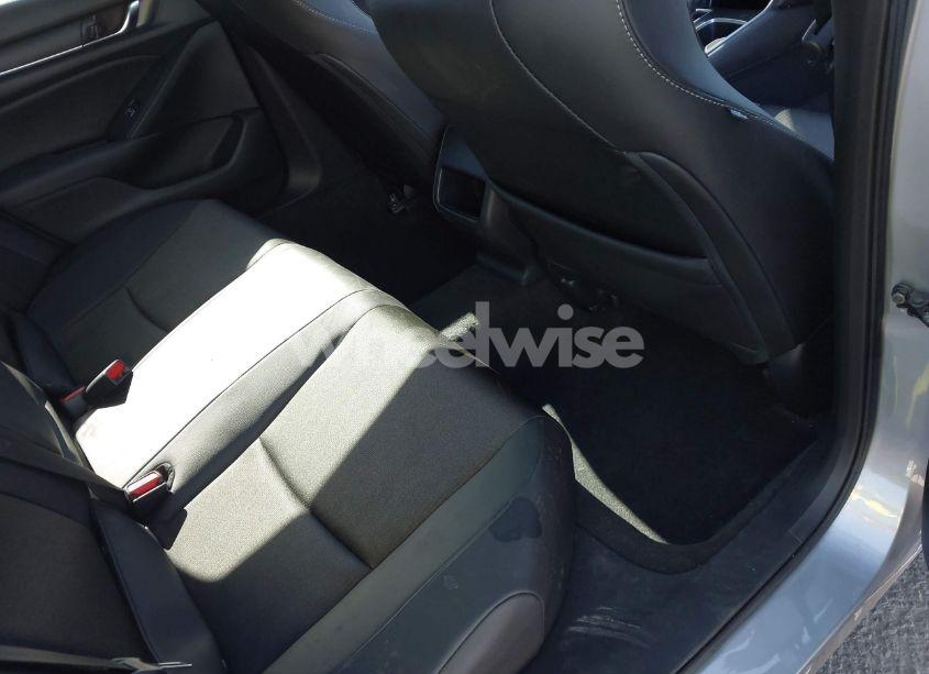 Photo 8 of 2020 Honda Accord SPORT (VIN 1HGCV1F33LA030437)