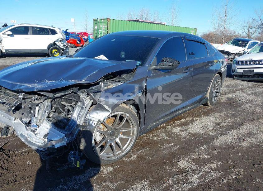 Photo 2 of 2020 Honda Accord SPORT (VIN 1HGCV1F33LA030633)