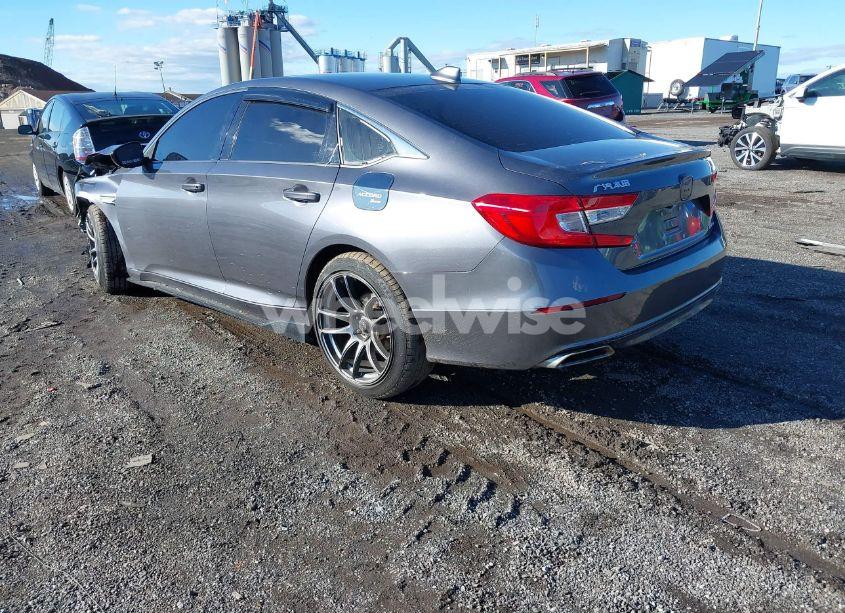 Photo 3 of 2020 Honda Accord SPORT (VIN 1HGCV1F33LA030633)