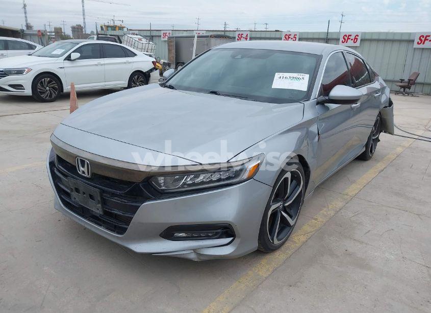 Photo 2 of 2020 Honda Accord SPORT (VIN 1HGCV1F33LA101670)