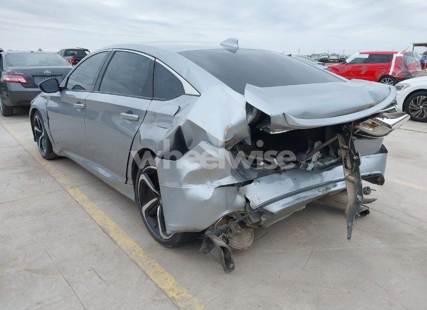 Photo 3 of 2020 Honda Accord SPORT (VIN 1HGCV1F33LA101670)