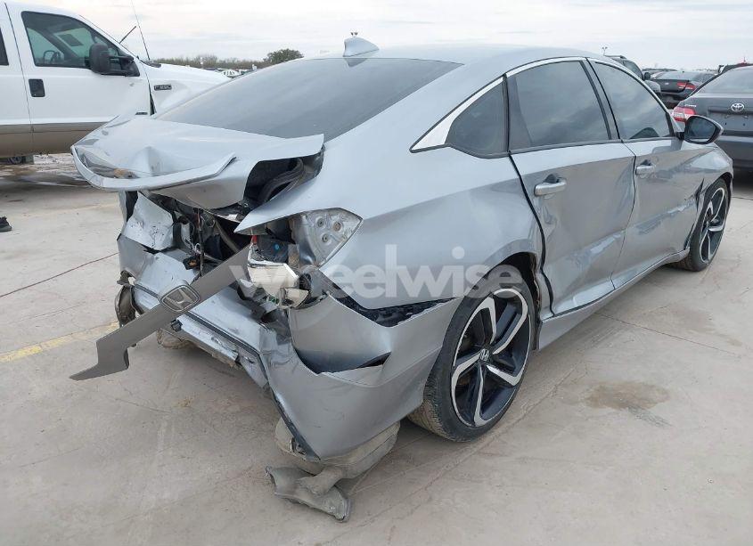 Photo 6 of 2020 Honda Accord SPORT (VIN 1HGCV1F33LA101670)