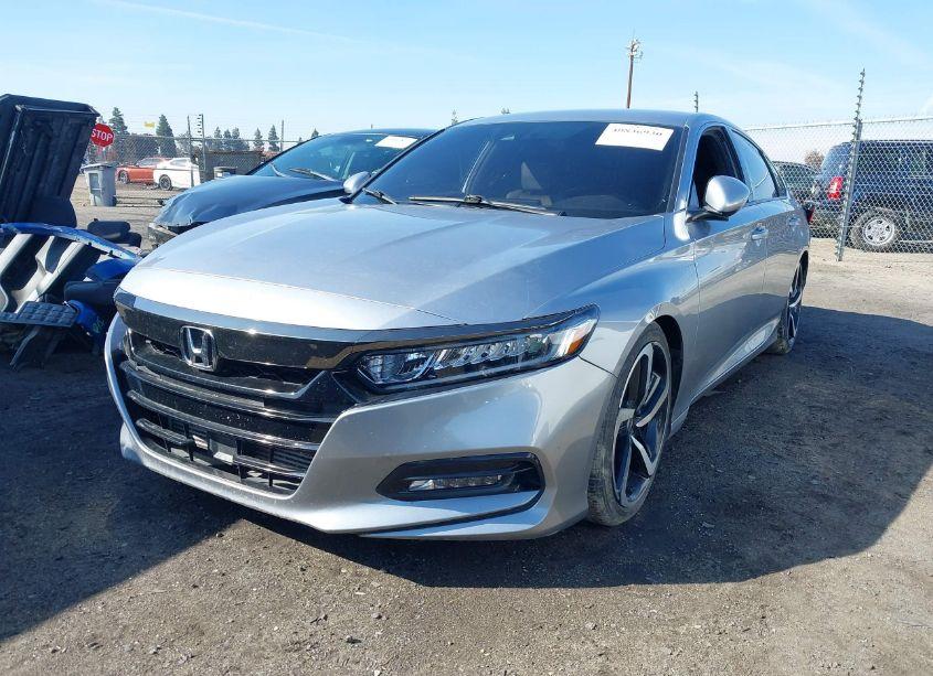Photo 2 of 2020 Honda Accord SPORT (VIN 1HGCV1F33LA113771)