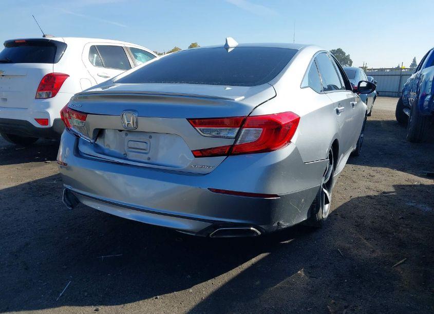 Photo 4 of 2020 Honda Accord SPORT (VIN 1HGCV1F33LA113771)