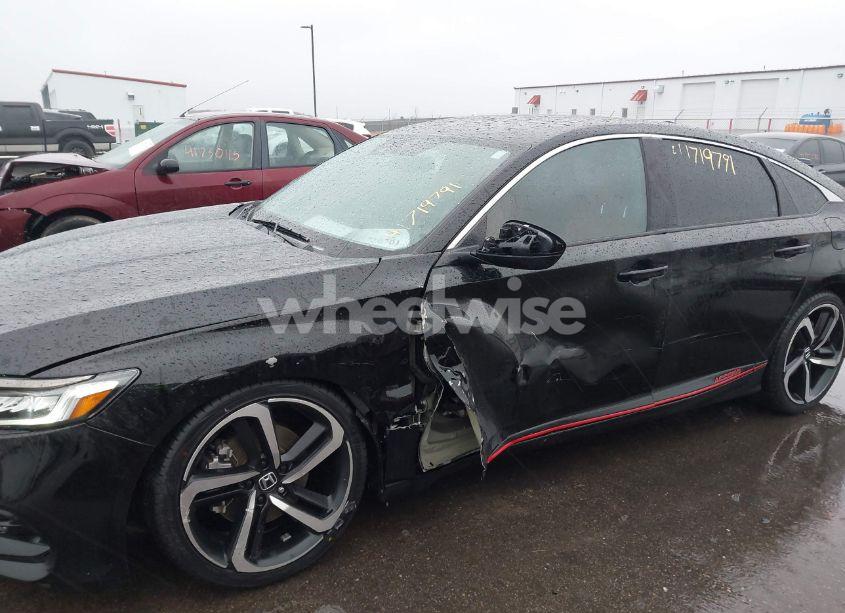 Photo 6 of 2020 Honda Accord SPORT (VIN 1HGCV1F33LA141439)