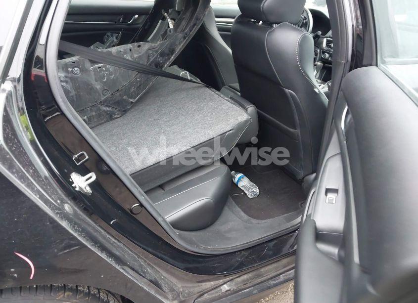 Photo 8 of 2020 Honda Accord SPORT (VIN 1HGCV1F33LA156216)