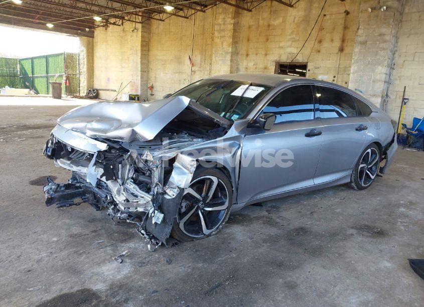 Photo 2 of 2021 Honda Accord SPORT (VIN 1HGCV1F33MA100598)
