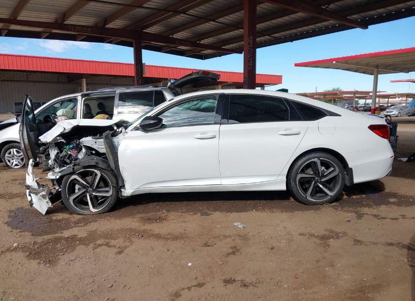 Photo 15 of 2022 Honda Accord SPORT (VIN 1HGCV1F33NA023488)