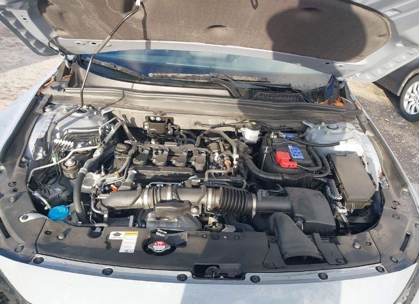 Photo 10 of 2022 Honda Accord SPORT (VIN 1HGCV1F33NA053963)