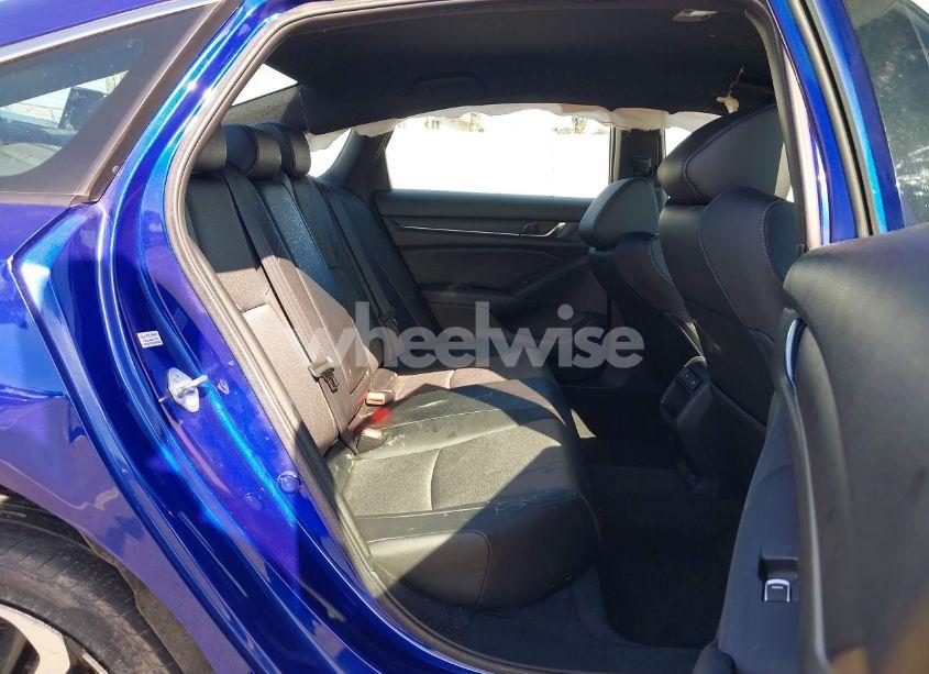 Photo 8 of 2022 Honda Accord SPORT (VIN 1HGCV1F33NA055258)