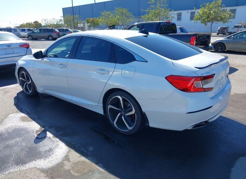 Photo 3 of 2022 Honda Accord SPORT (VIN 1HGCV1F33NA069712)