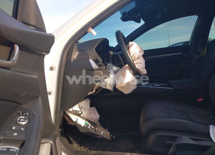 Photo 5 of 2022 Honda Accord SPORT (VIN 1HGCV1F33NA084856)