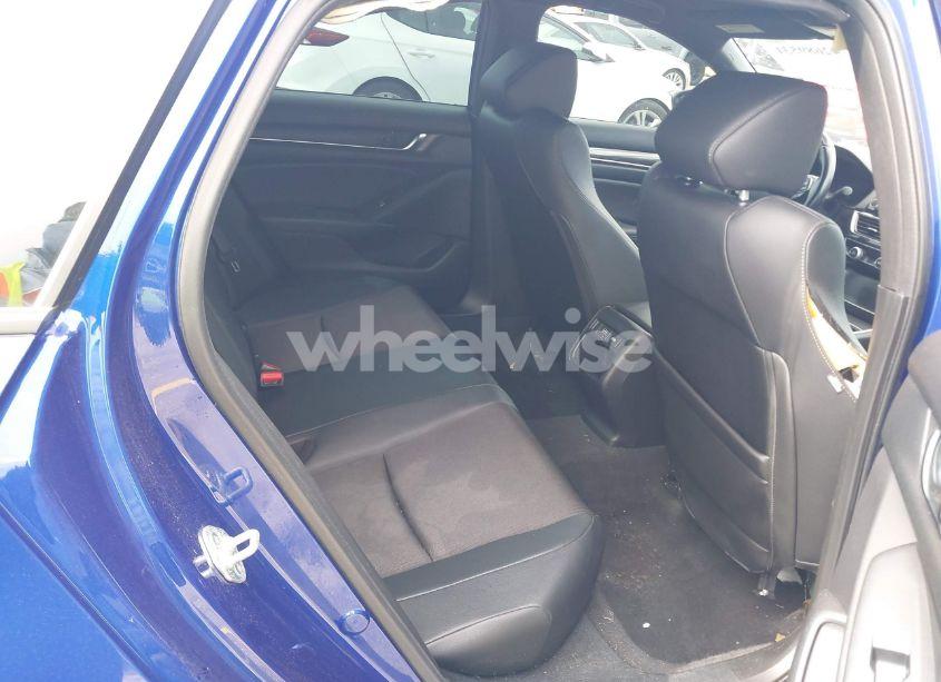 Photo 8 of 2022 Honda Accord SPORT (VIN 1HGCV1F33NA121632)