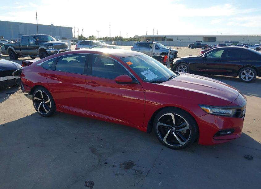 Photo 14 of 2018 Honda Accord SPORT (VIN 1HGCV1F34JA016561)