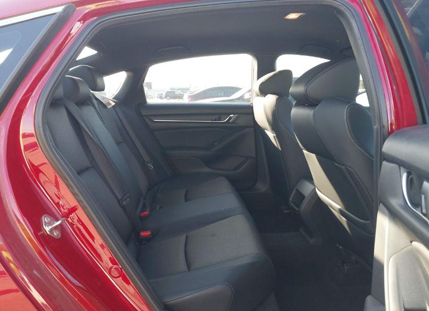 Photo 8 of 2018 Honda Accord SPORT (VIN 1HGCV1F34JA016561)