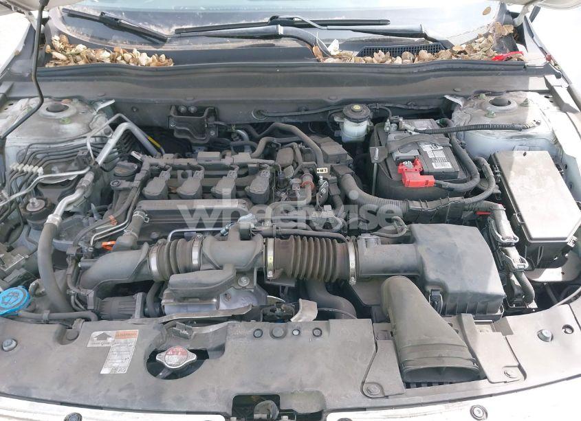 Photo 10 of 2018 Honda Accord SPORT (VIN 1HGCV1F34JA026362)