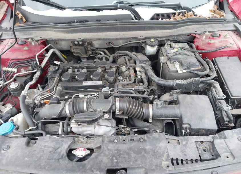 Photo 10 of 2018 Honda Accord SPORT (VIN 1HGCV1F34JA069583)