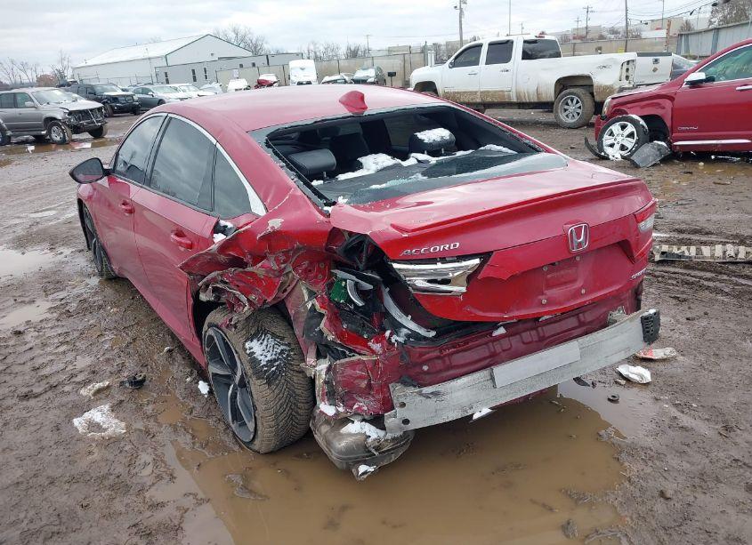 Photo 3 of 2018 Honda Accord SPORT (VIN 1HGCV1F34JA069583)