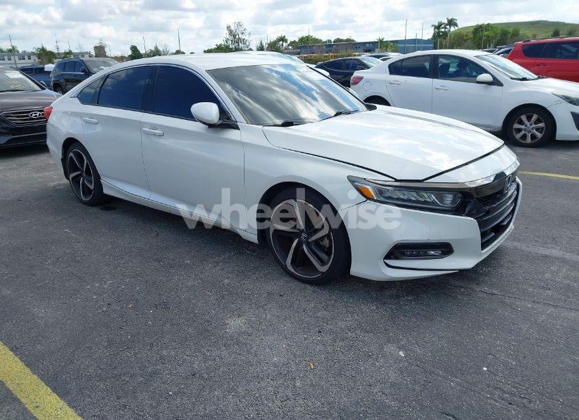 2018 Honda Accord SPORT (VIN 1HGCV1F34JA095357) main photo
