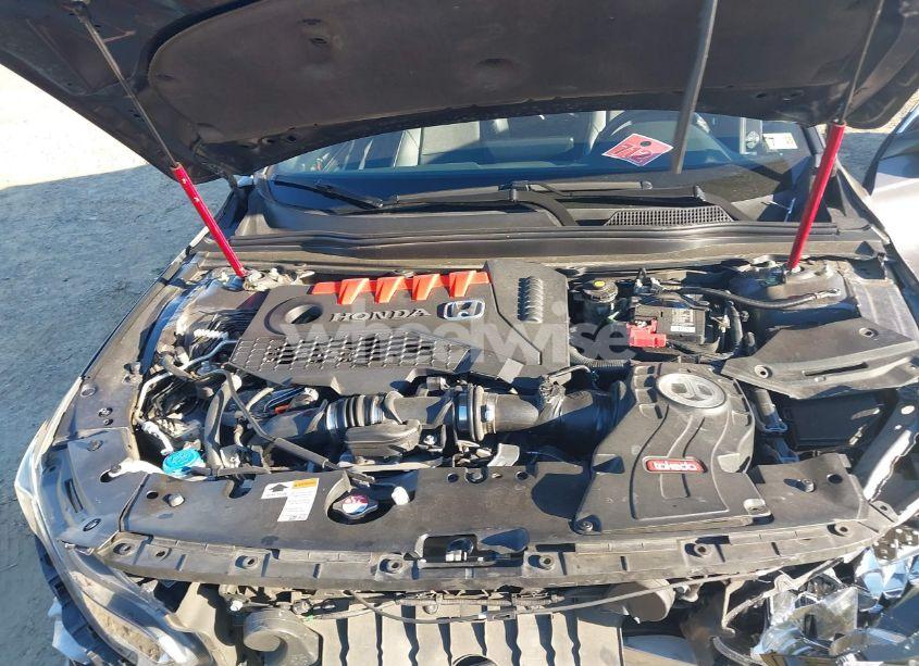 Photo 10 of 2018 Honda Accord SPORT (VIN 1HGCV1F34JA097688)