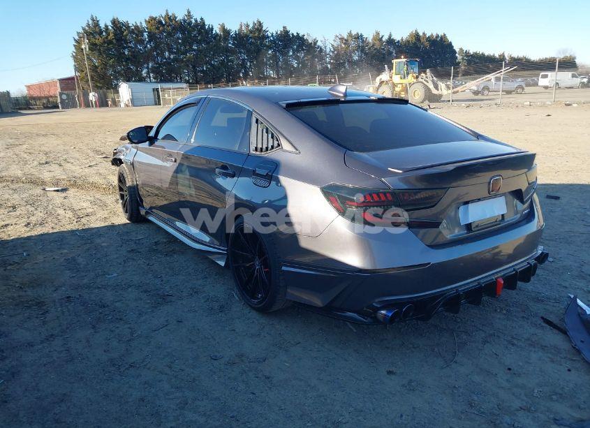 Photo 3 of 2018 Honda Accord SPORT (VIN 1HGCV1F34JA097688)