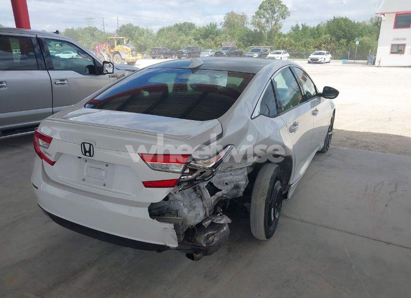 Photo 4 of 2018 Honda Accord SPORT (VIN 1HGCV1F34JA165195)