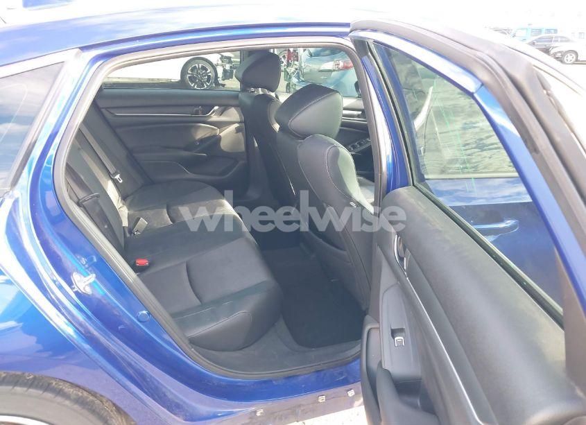 Photo 8 of 2018 Honda Accord SPORT (VIN 1HGCV1F34JA180120)