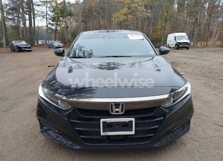 Photo 12 of 2018 Honda Accord SPORT (VIN 1HGCV1F34JA205131)