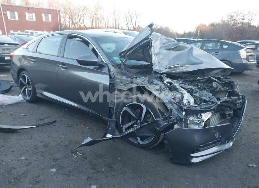 2018 Honda Accord SPORT (VIN 1HGCV1F34JA210765) main photo