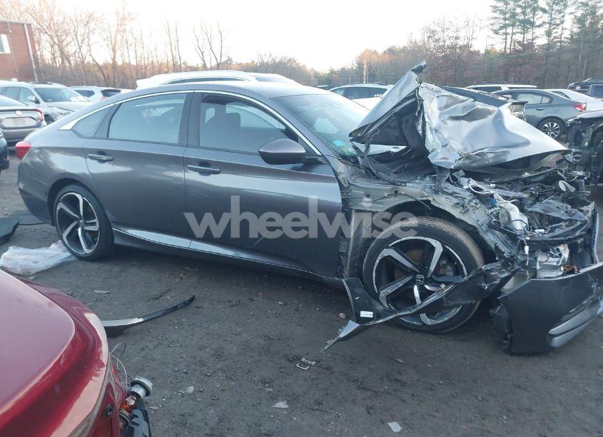 Photo 12 of 2018 Honda Accord SPORT (VIN 1HGCV1F34JA210765)