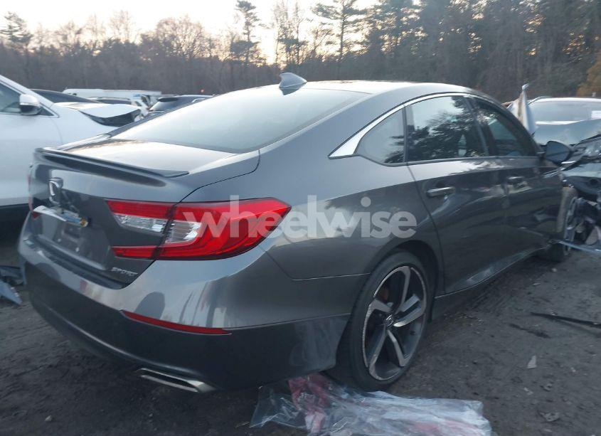 Photo 4 of 2018 Honda Accord SPORT (VIN 1HGCV1F34JA210765)