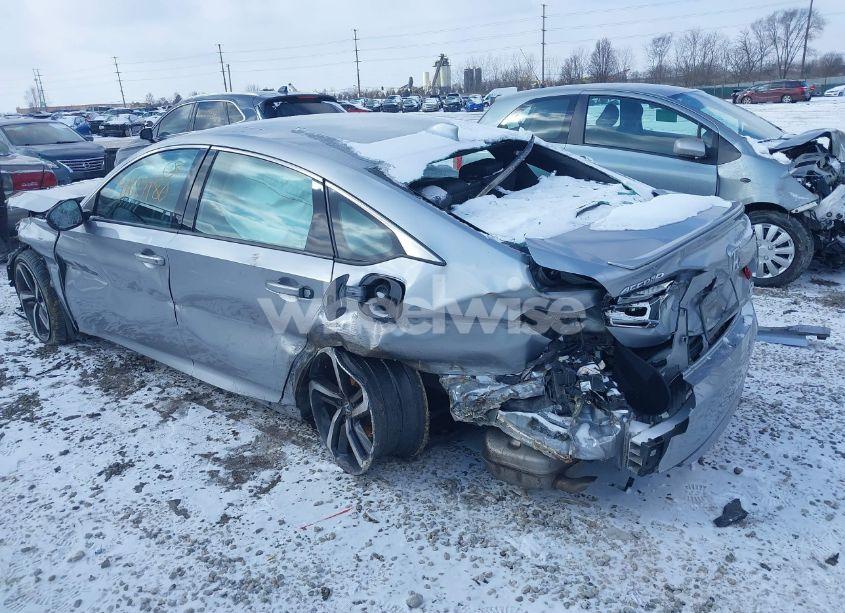 Photo 14 of 2018 Honda Accord SPORT (VIN 1HGCV1F34JA246262)