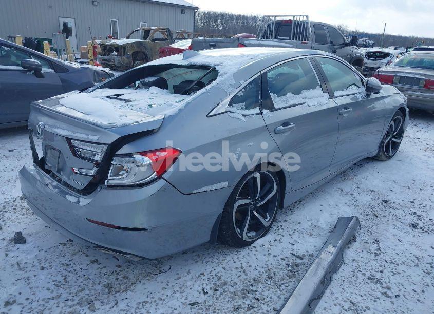 Photo 4 of 2018 Honda Accord SPORT (VIN 1HGCV1F34JA246262)