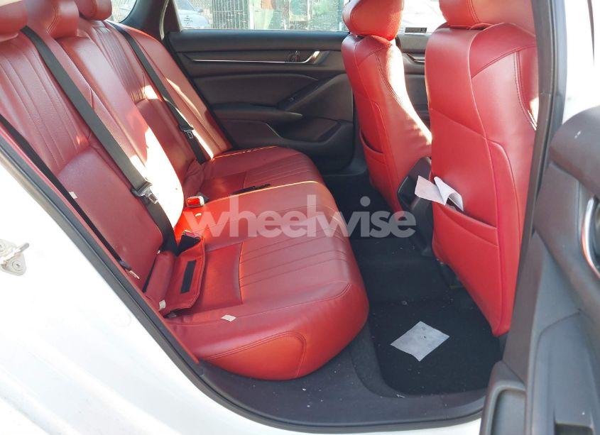 Photo 8 of 2019 Honda Accord SPORT (VIN 1HGCV1F34KA009384)