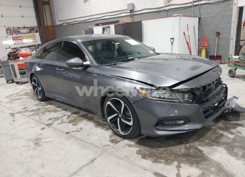 2019 Honda Accord SPORT (VIN 1HGCV1F34KA013631) main photo