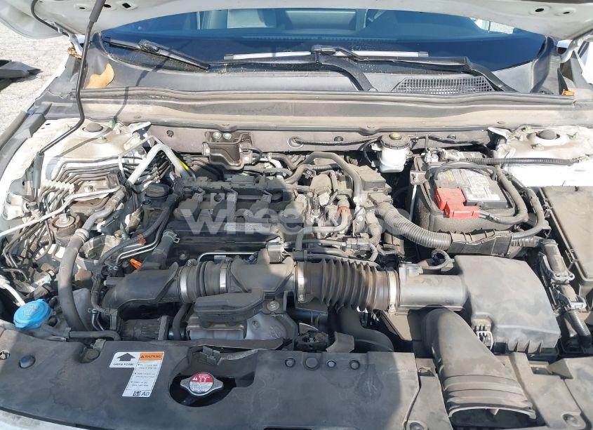 Photo 10 of 2019 Honda Accord SPORT (VIN 1HGCV1F34KA031238)