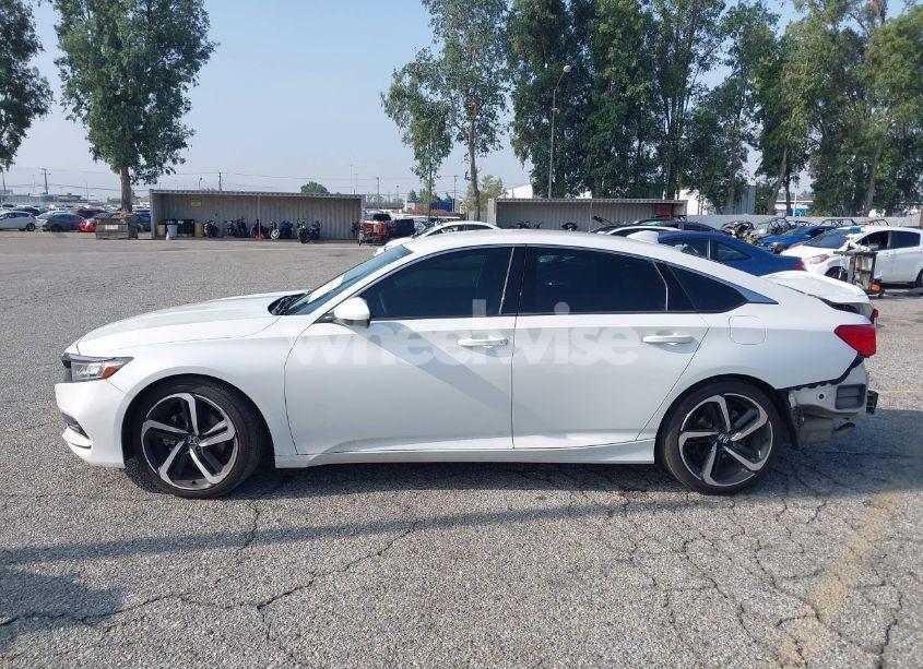 Photo 15 of 2019 Honda Accord SPORT (VIN 1HGCV1F34KA031238)