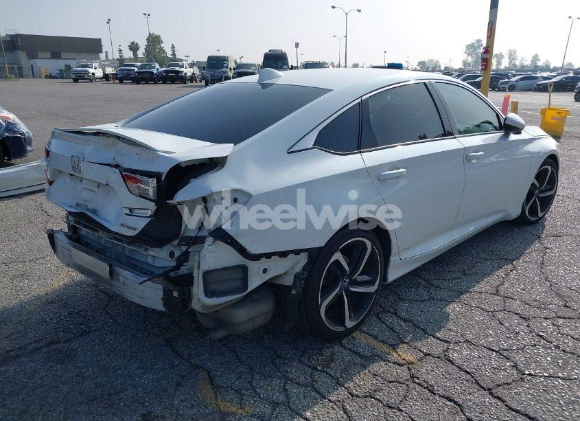 Photo 4 of 2019 Honda Accord SPORT (VIN 1HGCV1F34KA031238)