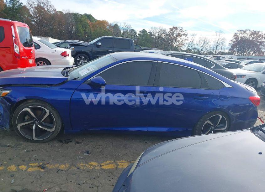 Photo 14 of 2019 Honda Accord SPORT (VIN 1HGCV1F34KA045897)